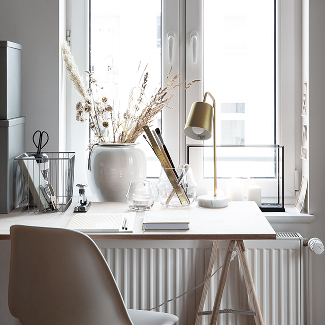 Home-Office Schreibtisch im Skandinavischen Design
